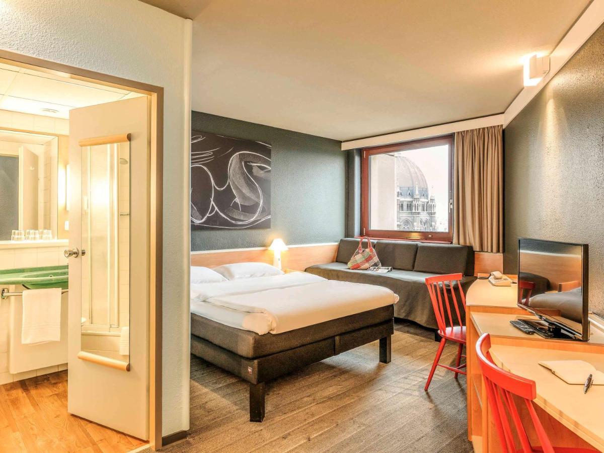 Ibis Wien Mariahilf Esterno foto