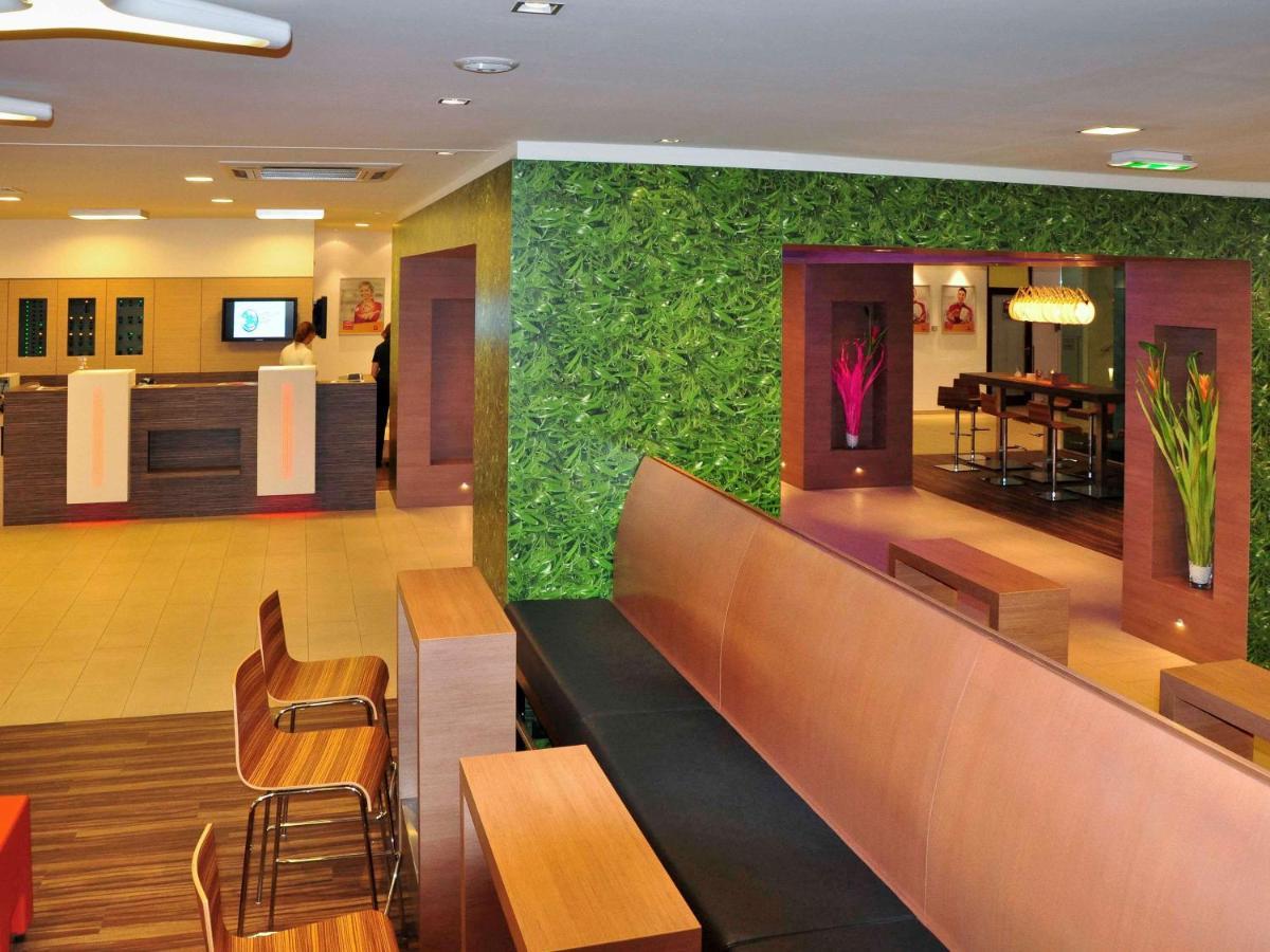 Ibis Wien Mariahilf Esterno foto