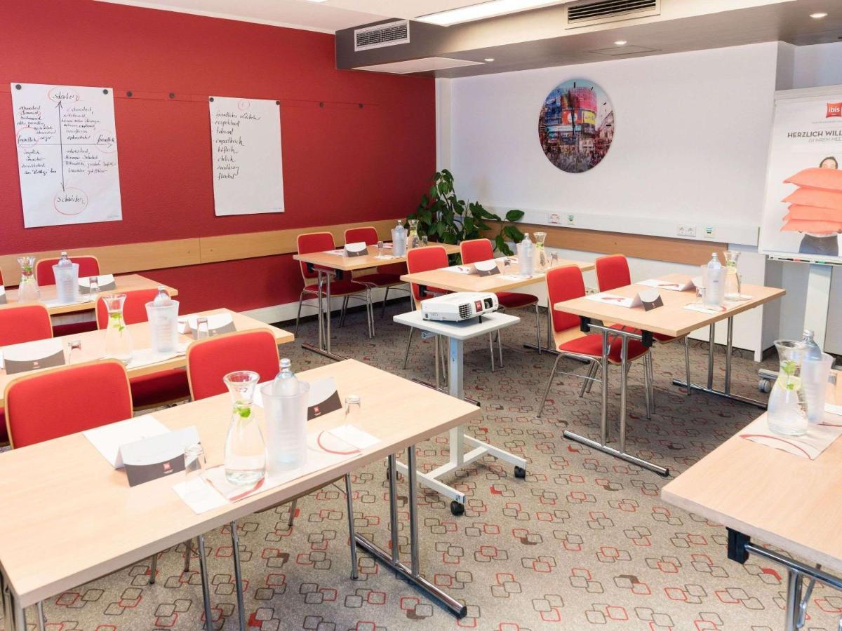 Ibis Wien Mariahilf Esterno foto