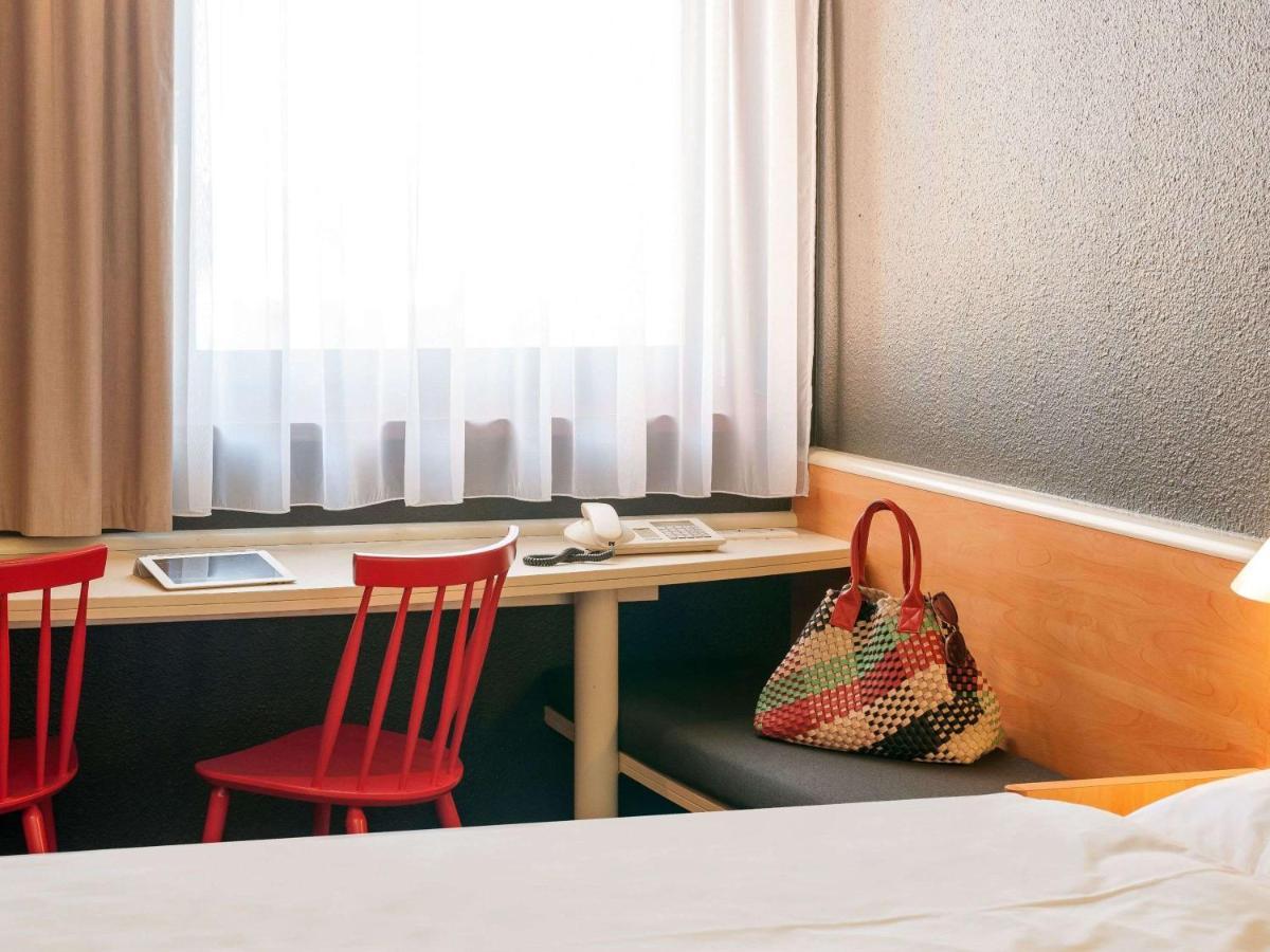 Ibis Wien Mariahilf Esterno foto