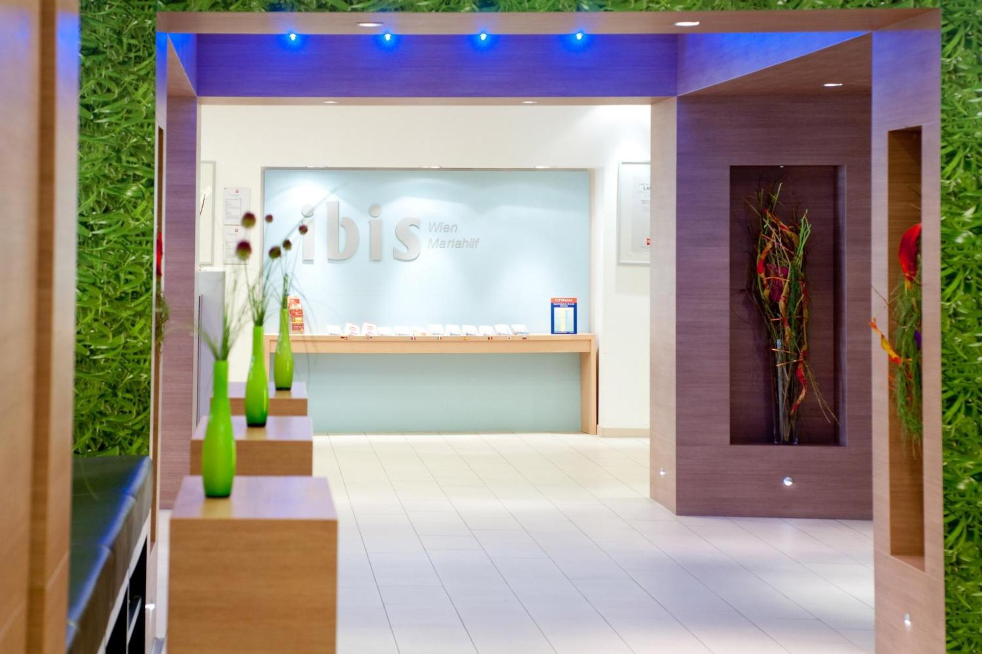 Ibis Wien Mariahilf Esterno foto
