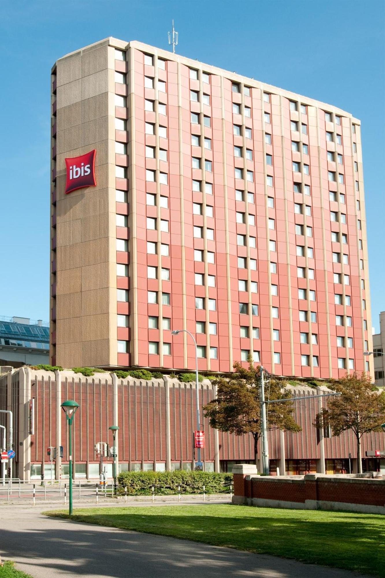 Ibis Wien Mariahilf Esterno foto