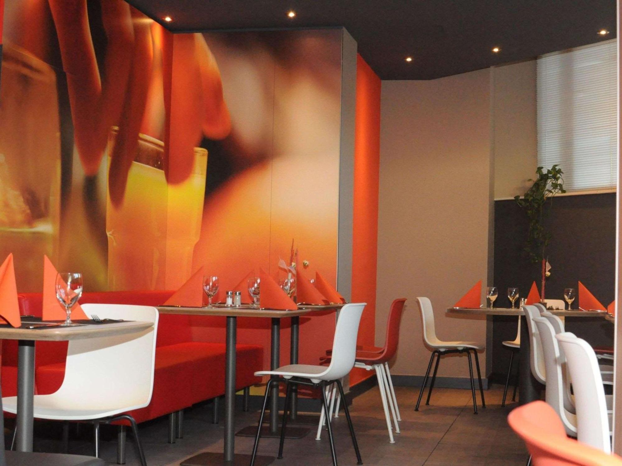 Ibis Wien Mariahilf Esterno foto